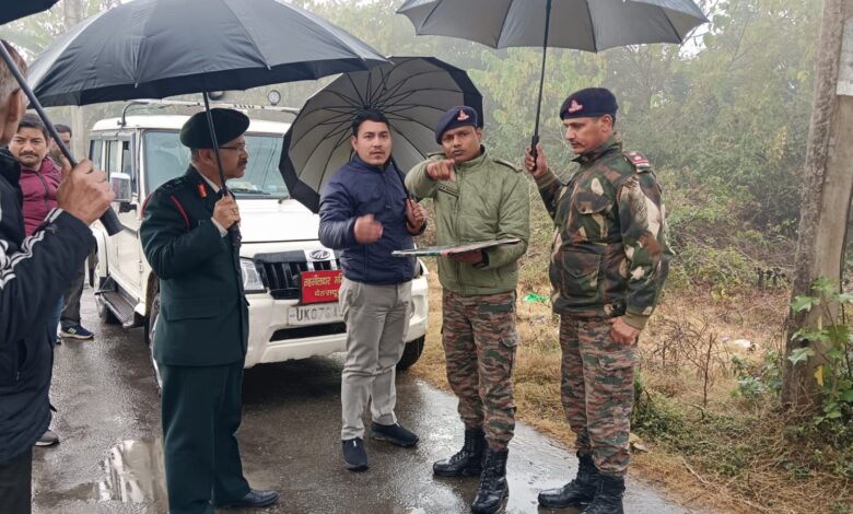 Taking cognizance of the problem of the area residents, the DM gave instructions to the Sub-Collector to resolve it.