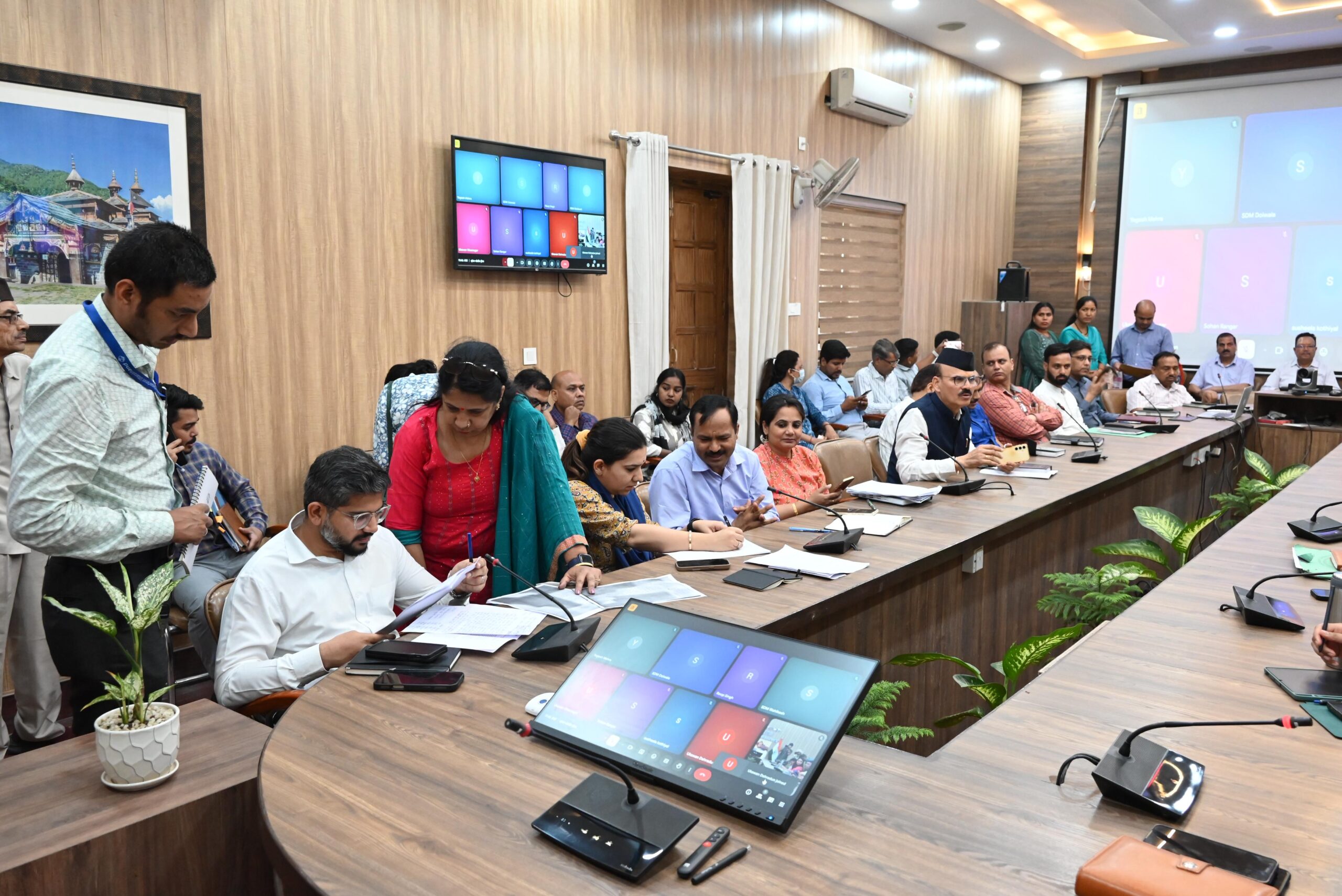 Dehradun 145 complaints received in Janta Darshan, instructions for timely disposal