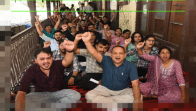Three-day work boycott by Lekhpals begins in Uttarakhand