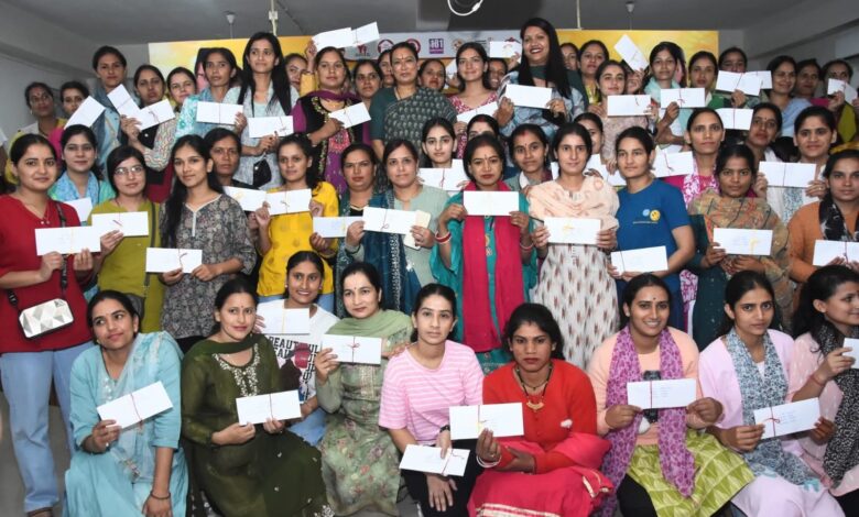 Anganwadi workers are the backbone of public welfare works Rekha Arya