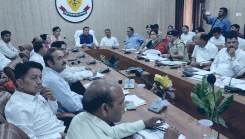 Chief Minister Dhami gave instructions regarding Kainchi Dham fair, development will take place in three phases, arrangements will be strengthened in view of the increasing number of devotees