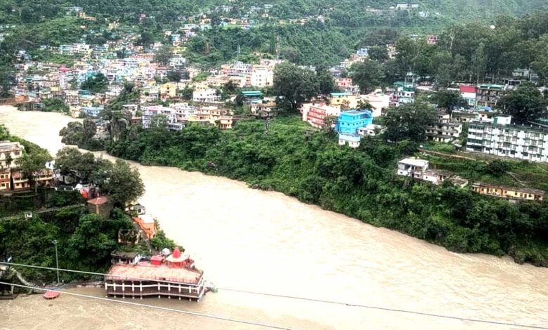 Rain wreaks havoc in Rudraprayag; Kedarnath Highway blocked by landslides; Alaknanda and Mandakini rivers flowing above danger mark.