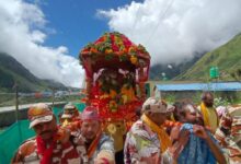 Two-day Nar-Narayan Mahotsav begins at Badrinath Dham; ceremonial palanquin departs for Mata Murti Temple.