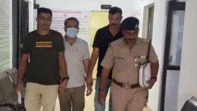 ₹3.20 crore cyber fraud via WhatsApp; accused arrested from Kolkata.