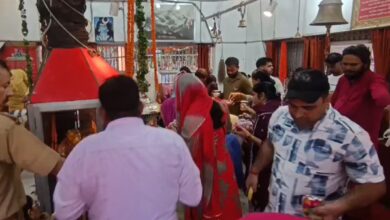 Crowd of devotees thronged the Bilvakeshwar Mahadev Temple on the last Monday of Sawan.