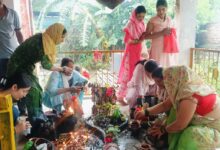 Crowds throng Shiva temples on the second Monday of Sawan; four auspicious alignments to occur on August 11.