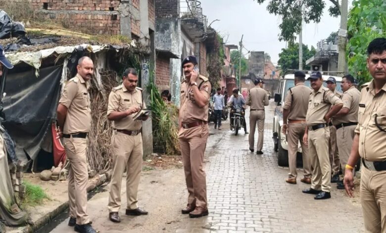 Suspected honor killing in Roorkee; brother shoots sister and a male neighbor.