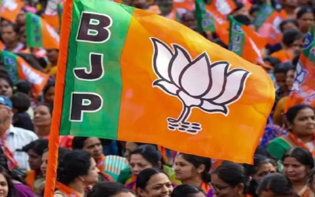 BJP may make a new move: besides the 13 reserved seats, it could field SC candidates for 2 general seats as well.