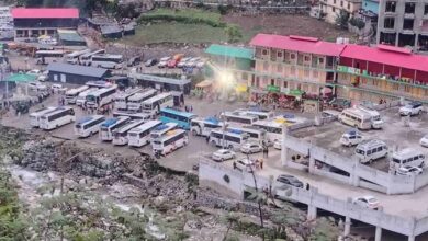 Char Dham Yatra resumes after two days; 123 roads closed in the state.