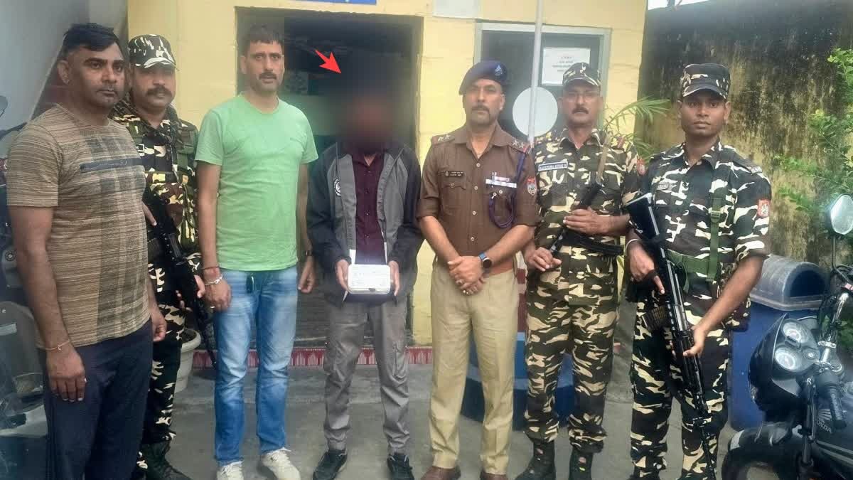चंपावत में नेपाल बॉर्डर के पास 5 हजार का इनामी गिरफ्तार, 18.08 ग्राम स्मैक बरामद